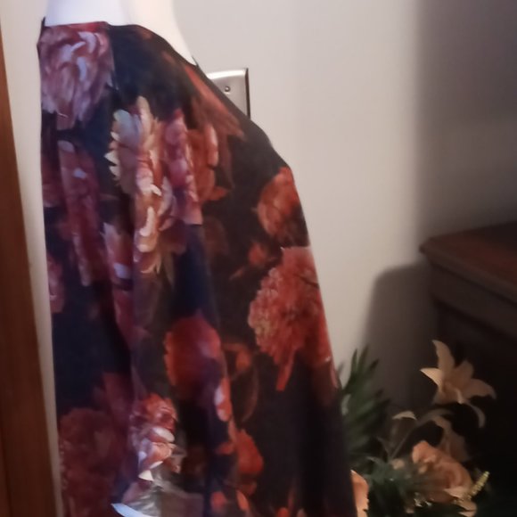 TIME AND TRUE……3/4 Quarter Sleeve Top - Picture 2 of 11